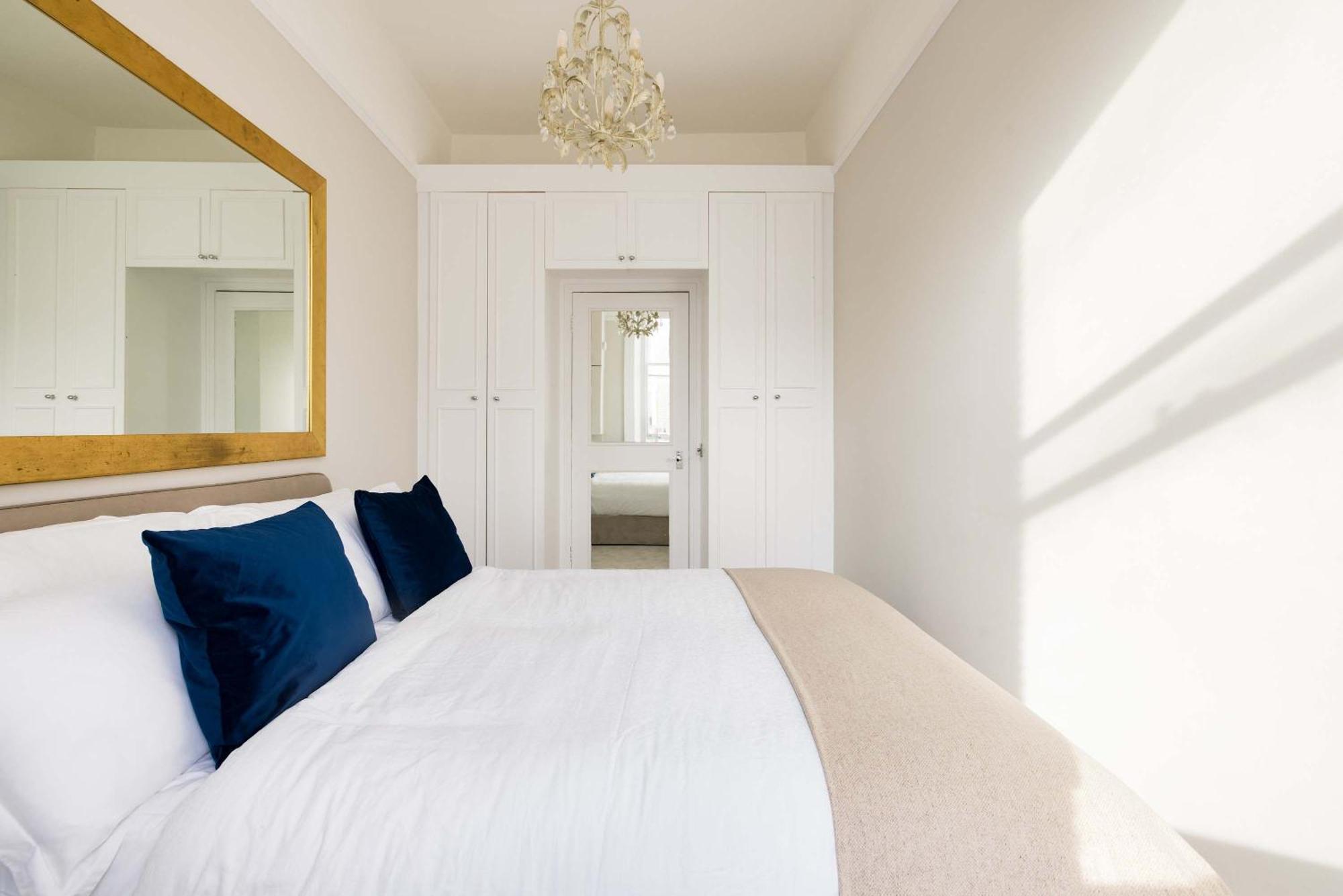 Chic & Sunlit Earls Court Flat Apartament *